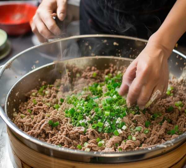 牛肉包子馅嫩滑多汁秘籍，美味升级技巧大公开！
